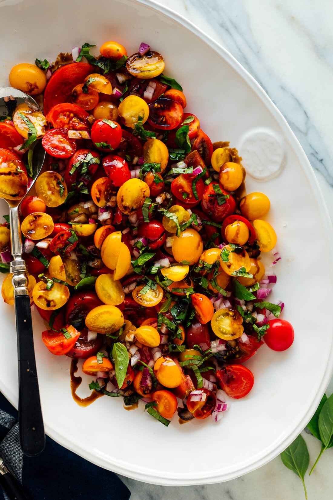 Quick & Easy Tomato Salads: Your Go-To Summer Meal Guide